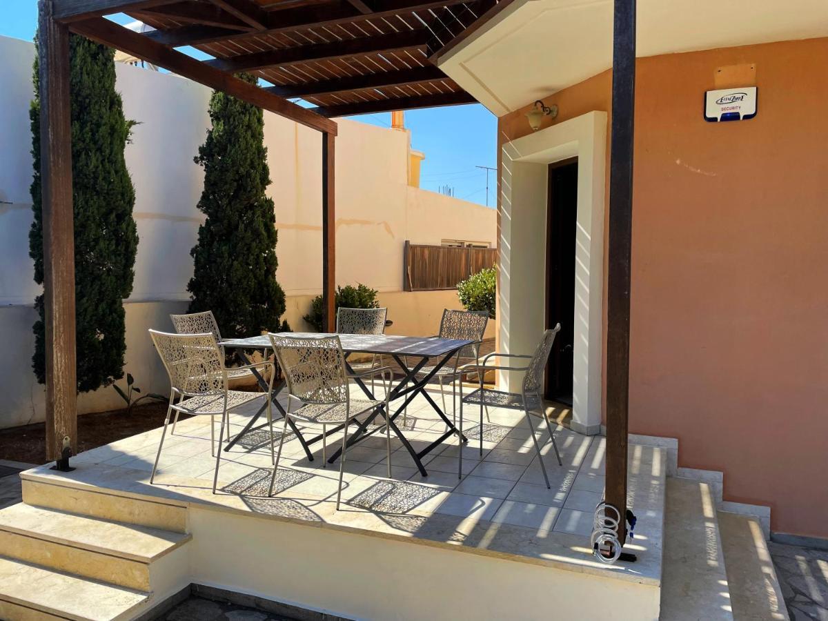 Pearls Of Crete - Holiday Residences Makrýgialos Екстериор снимка